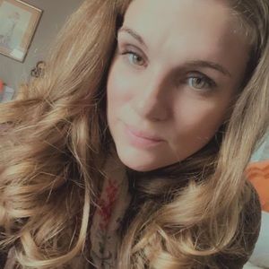 Meet your Posher, Shannon